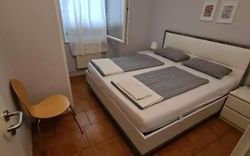 Apartma Z Dvema Spalnicama In Teraso